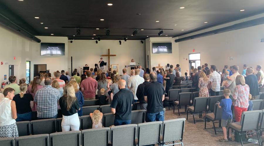 Harvest Plains Church worship service